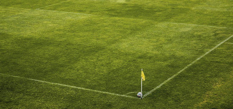 Consejos para la colocación del césped artificial en campos de fútbol